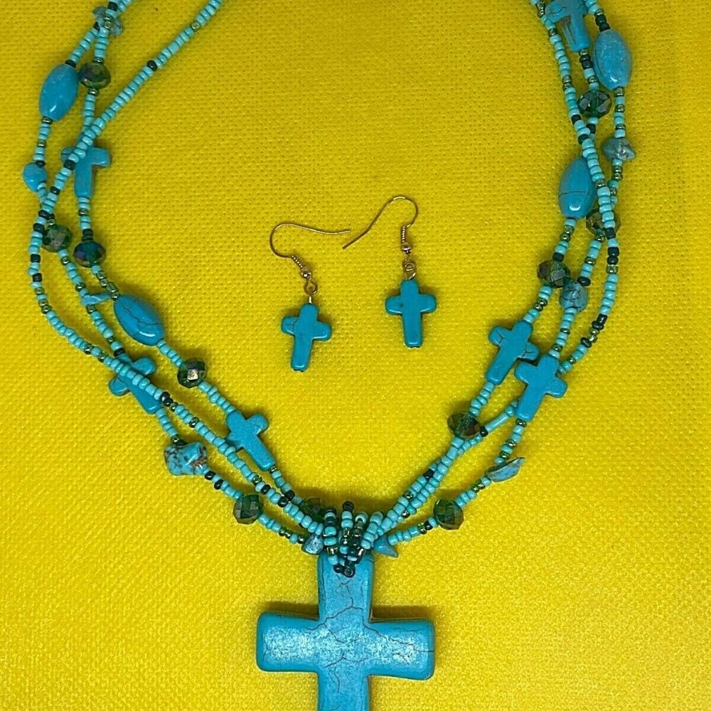 Beaded Christmas Western Turquoise Cross Seed Bead Necklace Earring - Picture 5 of 11
